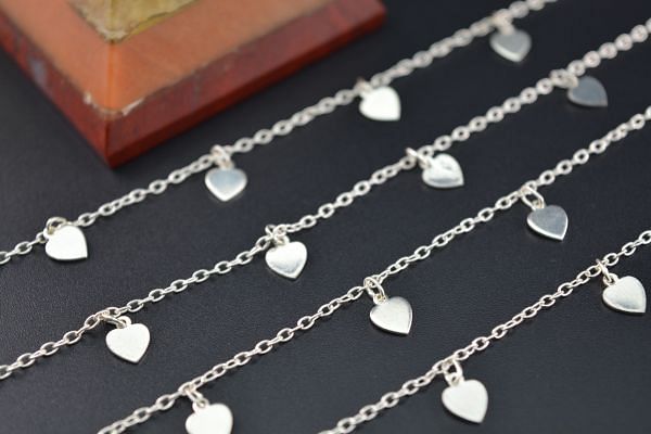 Wonderful 925 Sterling Silver Gold Heart Shape Dangling Tag Chain in 5.00 x 5.00 mm Size - ROS2-6454  
