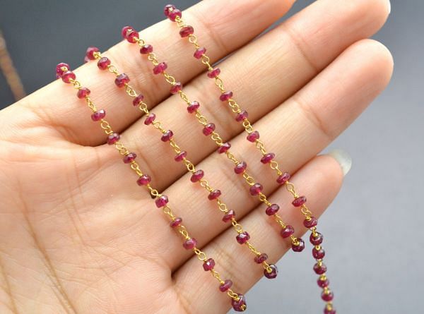  18k Solid Yellow Gold  Rosary Chain Studded With Ruby Stone - 2.50-3.00 mm Size - SGGRC-006, Sold By 1 Inch.
