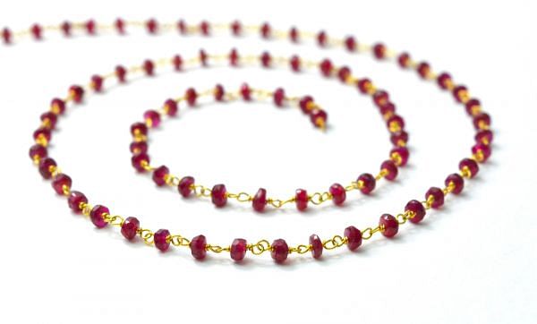  18k Solid Yellow Gold  Rosary Chain Studded With Ruby Stone - 2.50-3.00 mm Size - SGGRC-006, Sold By 1 Inch.