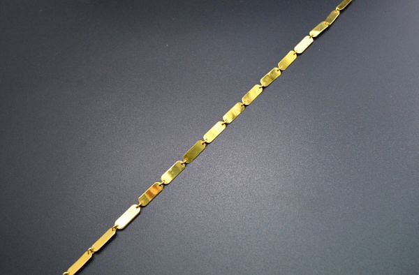  Marvellous  18k Solid Gold plain Chain in Rectangle shape - 12X4mm,  SGGRC-038, Sold by 17 cm.