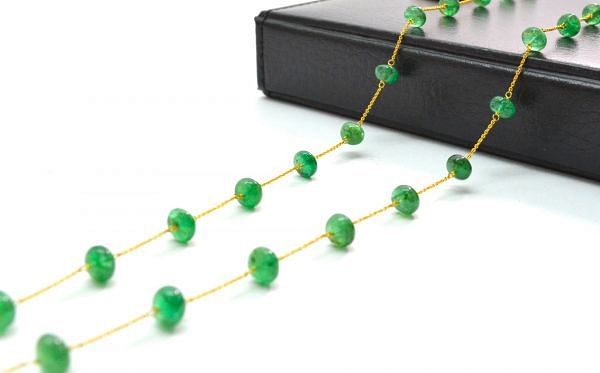   Splendid 18k Solid Gold Necklace in 5.60- 9mm - Emerald Stone - SGGRC-058