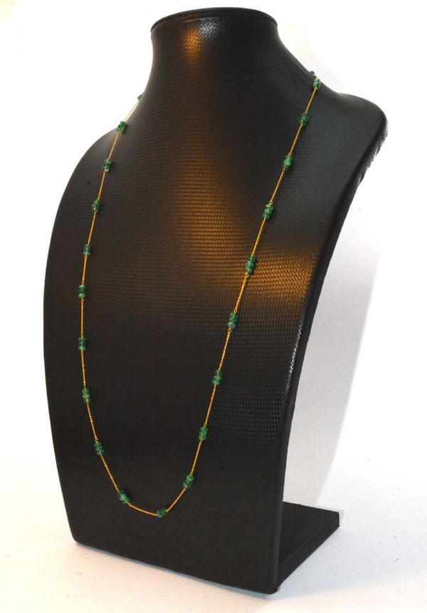 Lovely  18k Solid Gold Necklace With Natural Emerald Stone - 4-6 mm Size - SGGRC-061