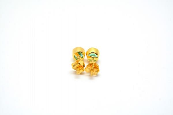 18K Solid Yellow Gold 4,50MM Studs With Emerald Stone In Round Shape , SGTAN-1234, Sold By 1 Pcs.