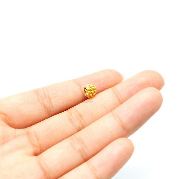 18K Solid Yellow Gold Roundel Shape Textured Finished 6X5,50mm Bead, SGTAN-0096, Sold By 1 Pcs.
