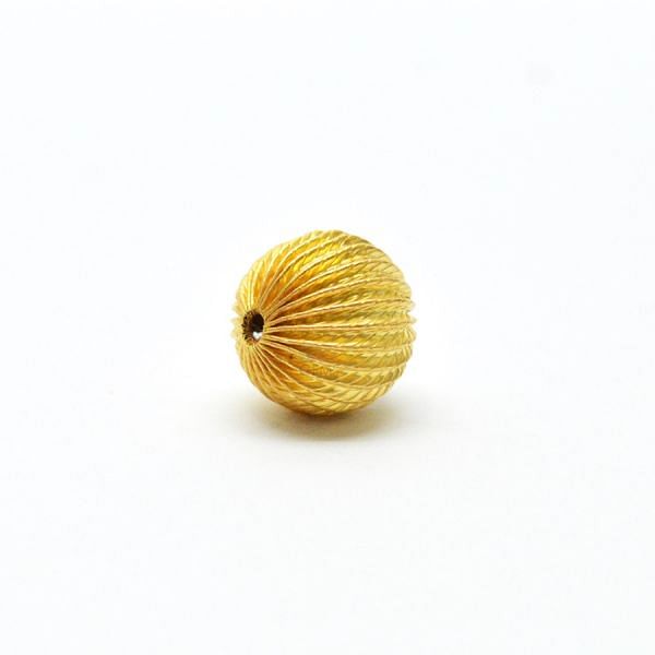 18K Solid Yellow Gold Round Ball Shape Plain Lining Finishing 11mm Bead, SGTAN-0303, Sold By 1 Pcs.