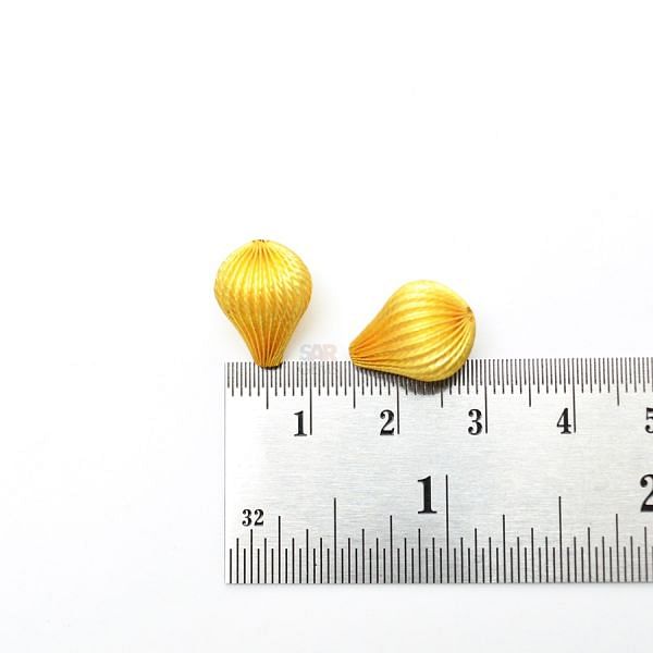 18K Solid Yellow Gold Drop Shape Plain Lining Finishing 15X11mm Bead, SGTAN-0312, Sold By 1 Pcs.