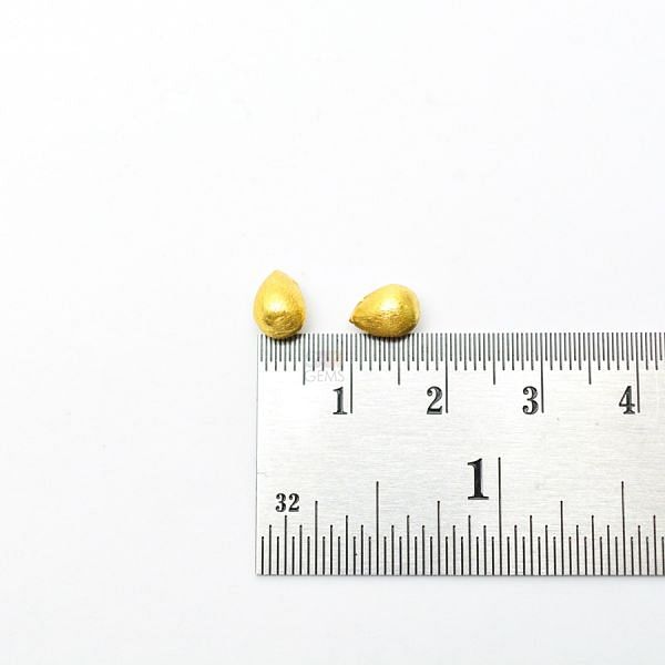 18K Solid Yellow Gold Drop Shape Brushed Finishing 5,5X7,5mm Bead, SGTAN-0393, Sold By 1 Pcs.