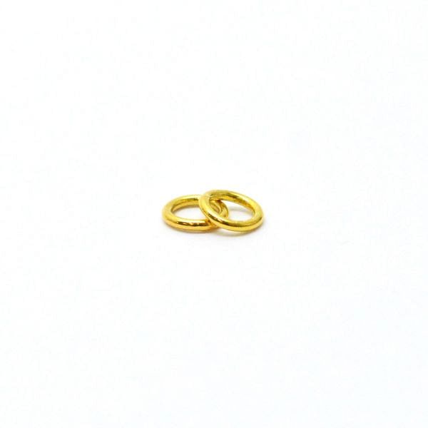 Plain 18k Gold Clasps Beads In Round Shape - 4X0,6mm Size, SGTAN-0457, Sold By 10 Pcs.