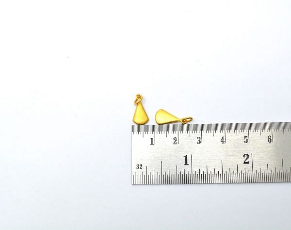 18K Solid Yellow Gold Plain Bottle Shape Pendant in 13,5X7X1,5 mm, SGTAN-0524, Sold By 1 Pcs.