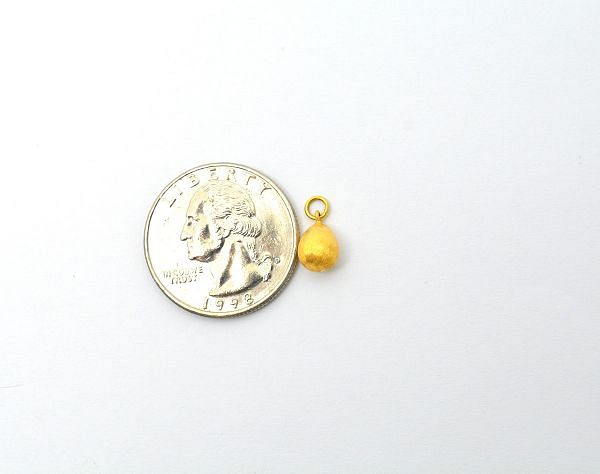 18K Solid Yellow Gold Pendant in Drop Shape With 10X6 mm Size, SGTAN-0525, Sold By 1 Pcs.