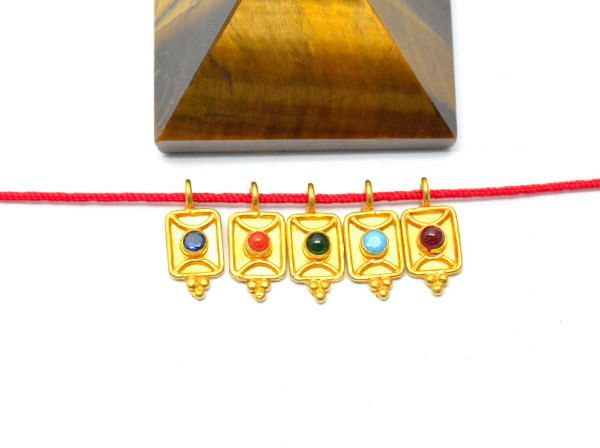  Beautiful 18K Solid Gold Rectangle Charm Pendant - 12X6mm Size   - SGTAN-778, Sold By 1 Pcs.