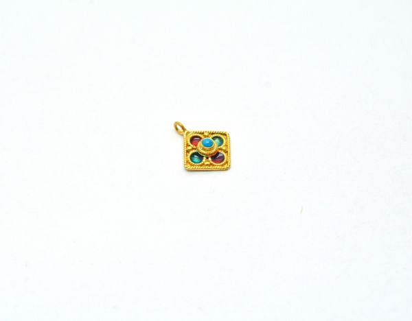  Beautiful 18K Solid Gold Charm Pendant in 15X12mm Size - SGTAN-789, Sold By 1 Pcs.