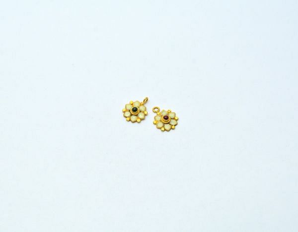  18K Solid Gold Charm Pendant With 13.5X10mm Size - SGTAN-798, Sold By 1 Pcs.