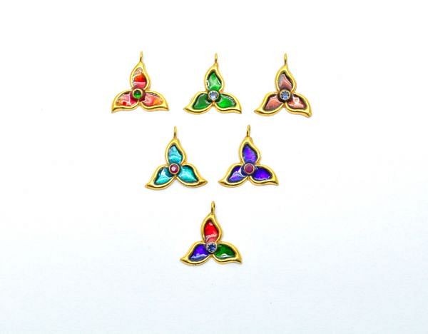  18K Solid Gold Charm Pendant - 16X16mm Size - SGTAN-800, Sold By 1 Pcs.