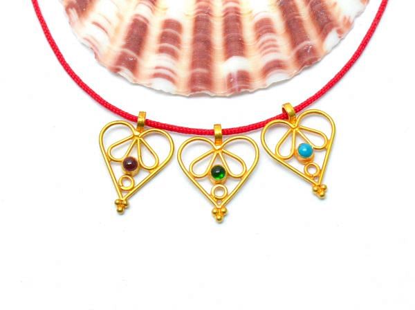 18K Solid Gold Pendant in Heart  Shape With 16X11 mm Size   - SGTAN-0809, Sold By 1 Pcs.