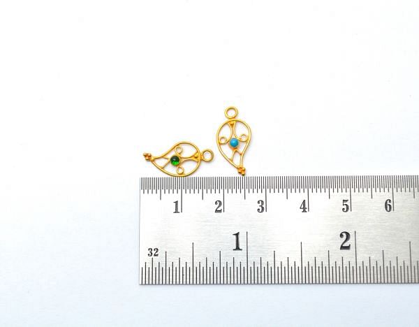 Handmade 18K Solid Gold Pendant Flower Leaves Shape - 17X9mm    - SGTAN-0812, Sold By 1 Pcs.