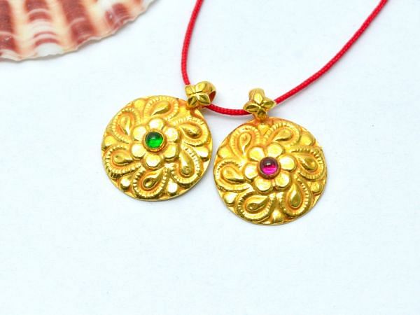 18K Solid Gold Charm Pendant  Round  Shape With 20X15X5 mm Size   - SGTAN-0816, Sold By 1 Pcs.