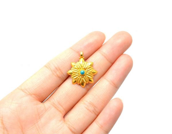 Handmade 18K Solid Gold Charm Pendant - Flower in Shape, 23X19X6mm Size   - SGTAN-0823, Sold By 1 Pcs.
