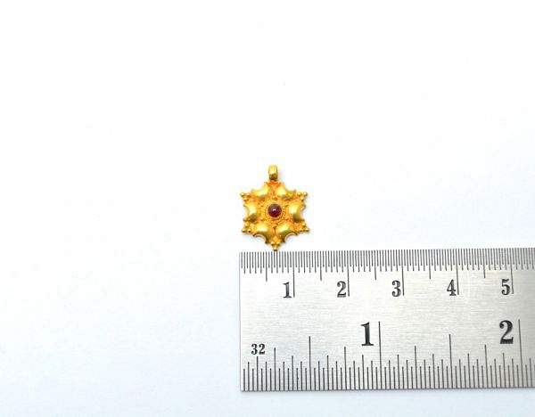 Plain  18K Solid Gold Charm Pendant  in Star Shape With 16X13X3mm Size   - SGTAN-0831, Sold By 1 Pcs.