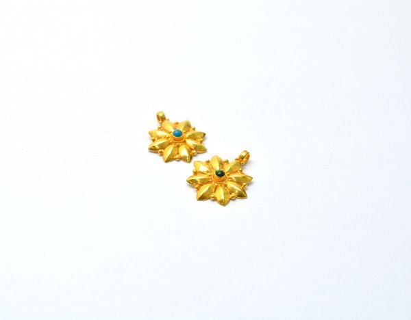  18K Solid Gold Charm Pendant in 20.5X17X4 mm Size - SGTAN-0841, Sold By 1 Pcs.