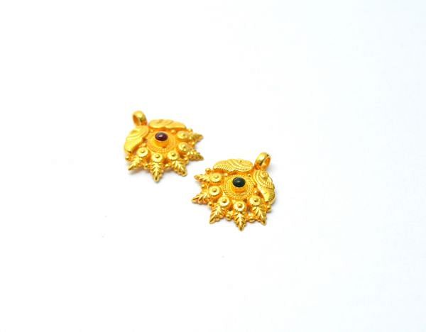 18K Solid Gold Charm in Flower Shape With 19X17.5mm Size - SGTAN-0842, Sold By 1 Pcs.