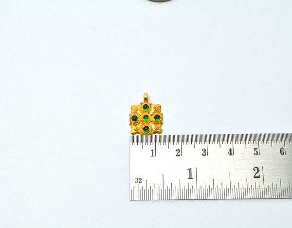  Handmade 18K Solid Gold Charm Pendant - Flower in shape, 17X13X3.5mm Size  - SGTAN-0844, Sold By 1 Pcs.