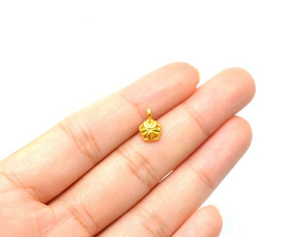  Handmade 18K Solid Gold Charm Pendant in Flower Shape - 7X9X2mm Size  - SGTAN-0855, Sold By 1 Pcs.
