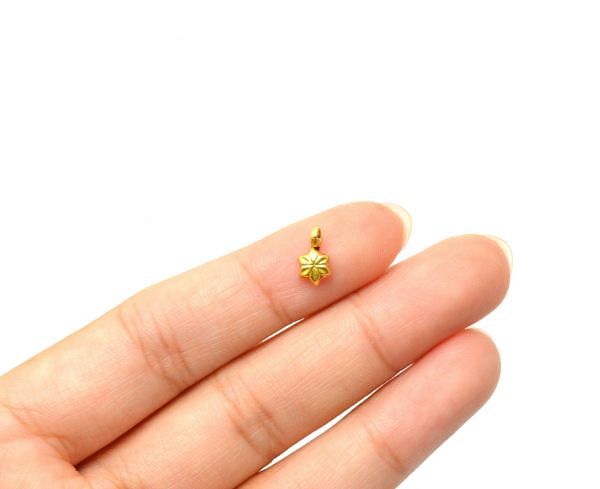  Handmade 18K Solid Gold Charm Pendant - 9X4X2mm Size  - SGTAN-0860, Sold By 1 Pcs.