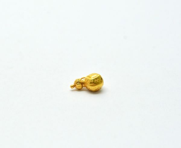  Handmade 18K Solid Gold Charm Pendant - 13X7X6mm Size - SGTAN-0879, Sold By 1 Pcs.
