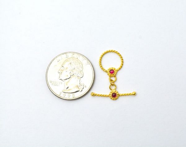 Stunning 18k Yellow Gold S- Clasp Studded with stones. Beautiful Handmade S- Clasp Lock 18k Solid Yellow Gold. Sold by 1pcs