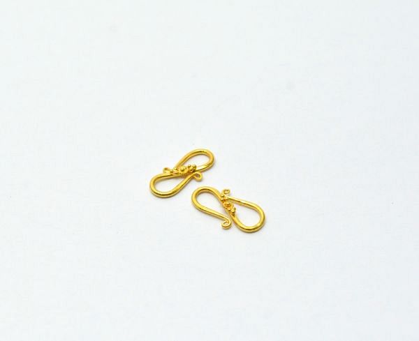 Gorgeous 18k Solid Yellow S-Clasp Lock. 15X7X12mm Amazingly Handcrafted S-Clasp in 18k Solid Gold in Shiny Finish, Sold By 1pcs