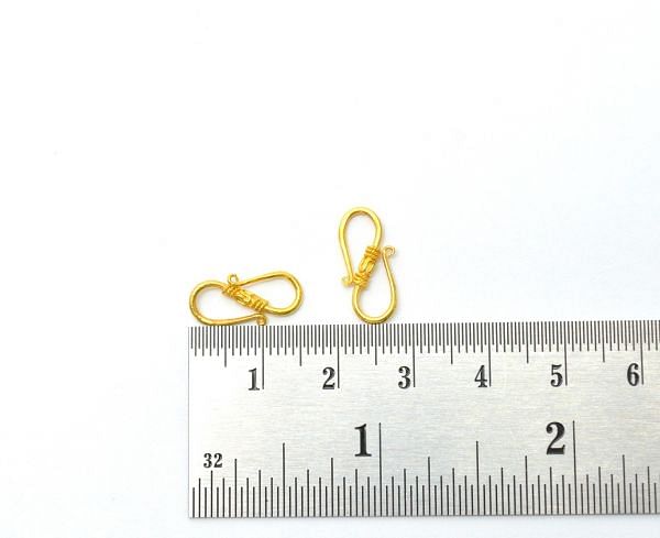 Amazing 18K Yellow Gold Handmade S- Clasp . 14X8X2 mm Beautiful S- Clasp Lock in Solid 18k Yellow Gold. Sold by 1 pcs