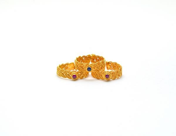 Stunning 18k Yellow Gold Ring Studded With Hydro Stones. Beautiful Handmade Free Size Ring in 18k Solid Yellow Gold. Sold by 1pcs