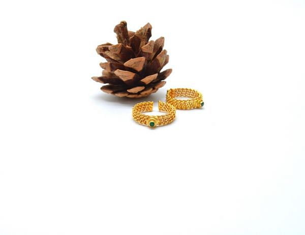 Amazingly Handmade 18k Solid Yellow Gold Free Size Ring Studded With Hydro Stones. Beautiful Ring , Sold By 1pcs