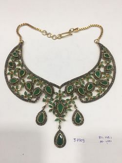 925 Sterling Silver Diamond Necklace Studded With Rose Cut Diamond, Emerald -  J-2505